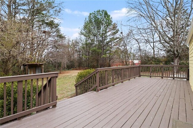 Photo - 3036 Peeler Rd