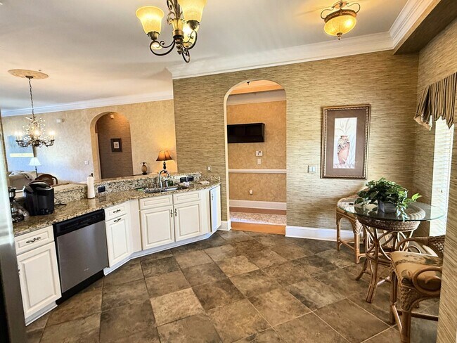 265 Venice Way Unit 1104