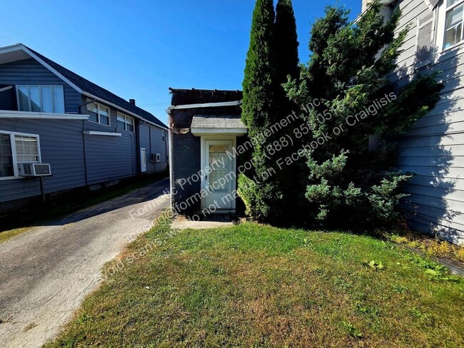 Photo - 323 Hughes St Unit 2