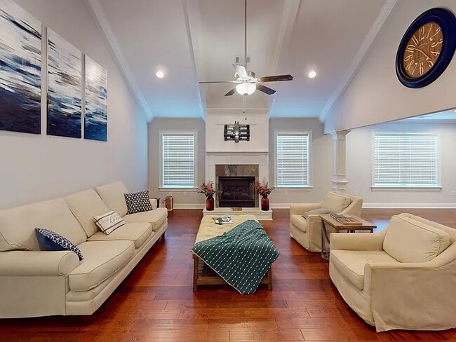 Photo - 168 Ridgeview Dr.