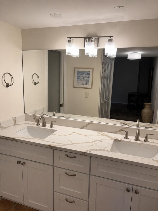 Photo - 11863 Wimbledon Cir Unit 441