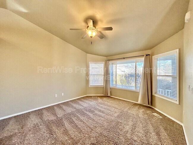 Photo - 10829 Cloudless St