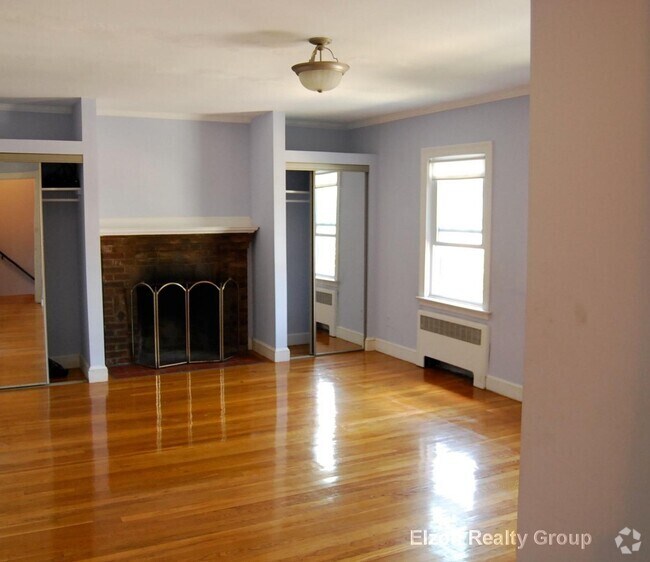 Building Photo - 94 Undine Rd Unit 93 Rental