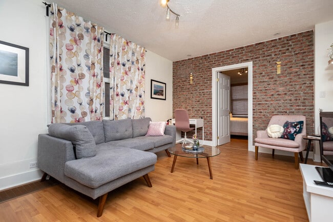 Photo - 32 Barrington Av Unité 32 Barrington Ave