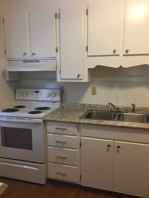 Cocina - Oaks Country Club Apartments