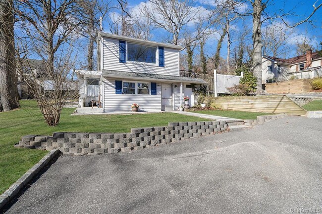 Building Photo - 7 Yucca Rd Unit Lower