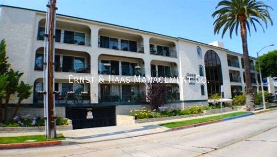 Photo - 4045 E 3rd St Unit 113