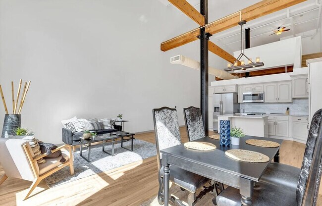 Photo - 1555 California St Unit ID1341154P