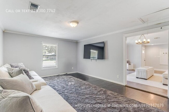Photo - 106 Piney Ridge Rd