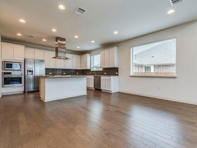 Photo - 16445 Marcello Dr