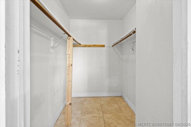 Photo - 2531 NW 39th Terrace Unit 202