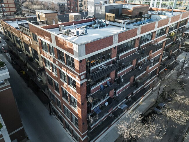 Photo - 1601 S Indiana Ave Condo Unit 313