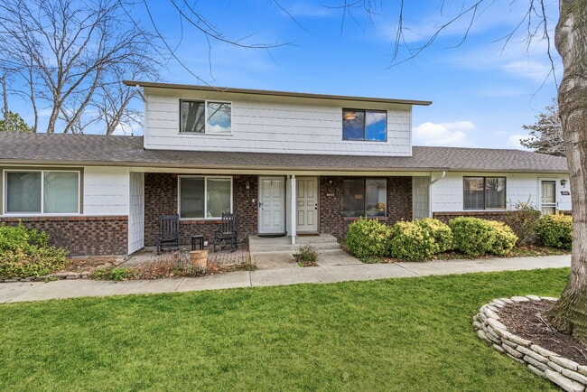 Photo - 8443 W Rifleman St