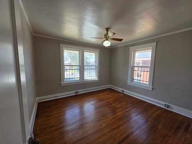 Photo - 1404 Cameron St