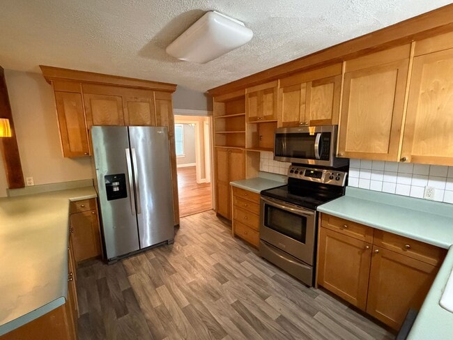 Photo - AUGUST RENT SPECIAL! 2 Bed, 1 Bath Home Available in Greenville