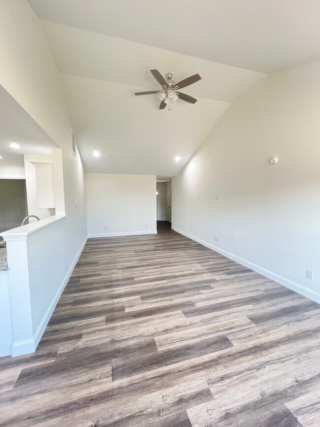 117 Brooks Dr
