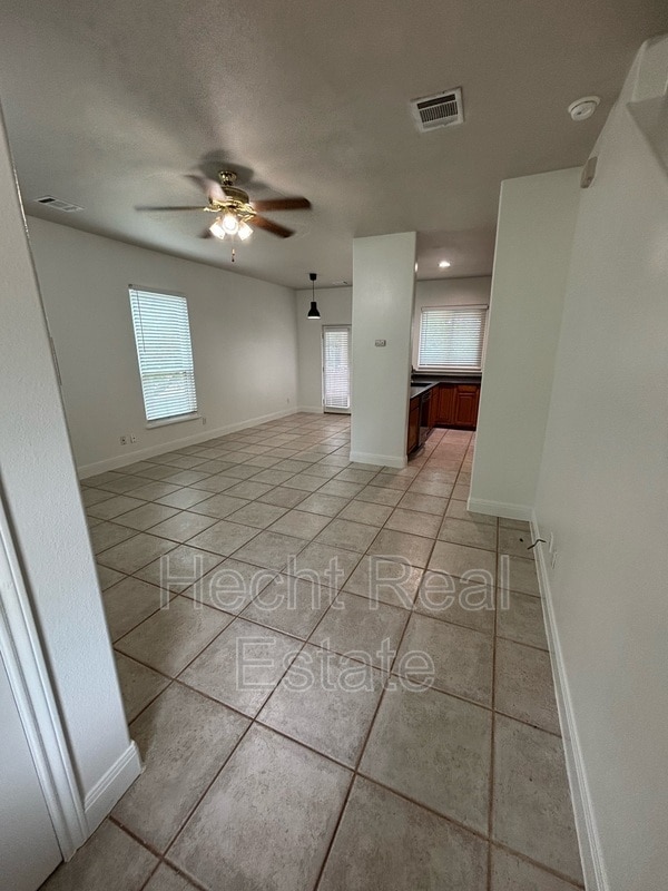 Photo - 5711 China Berry Rd