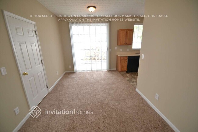 Photo - 230 W Oaks Pl