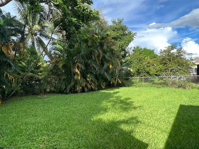 Photo - 6241 SW 38th Ct