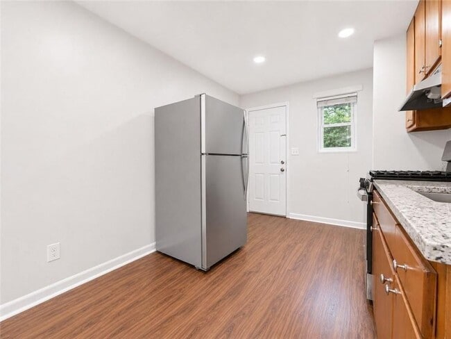 3203 E Point St Unidad 4