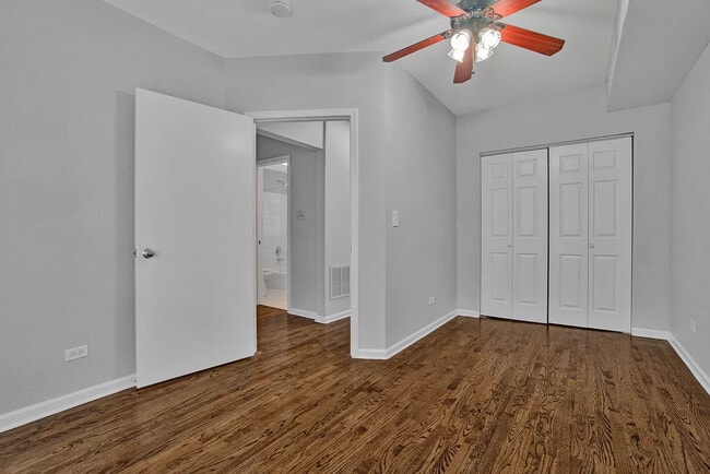 Photo - 6211 S Woodlawn Ave Unit B - Room 4