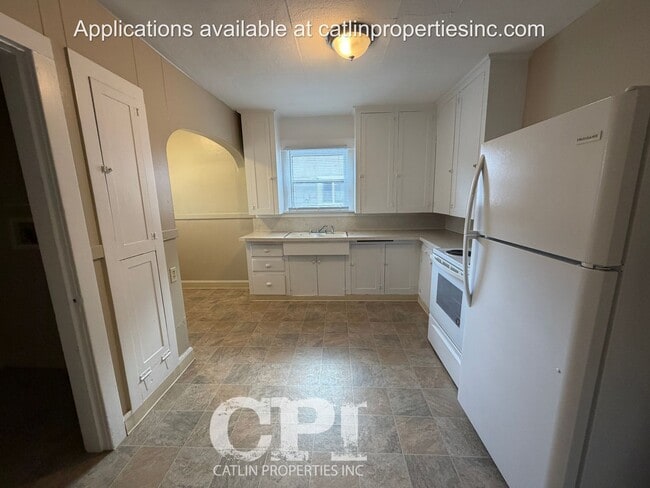 Photo - 466 25th Ave