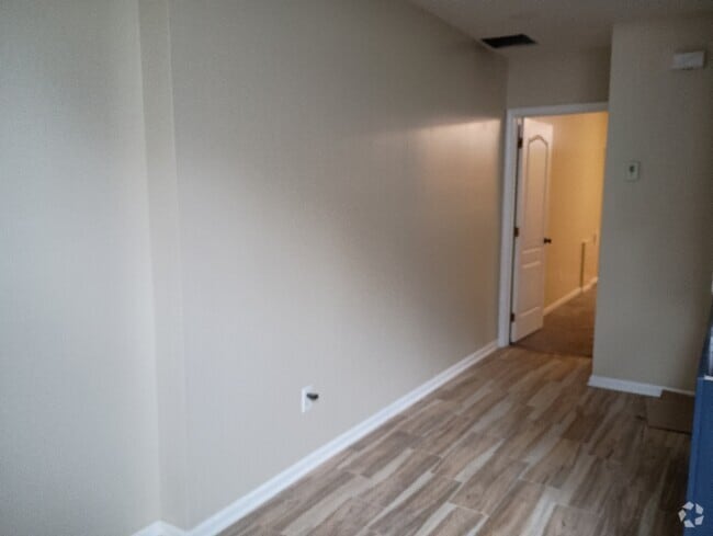 Building Photo - 49 Lucy Loop Rental