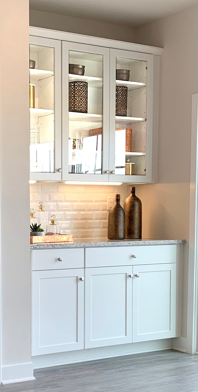 Barra de café integrada a medida - 115 Peabody Way
