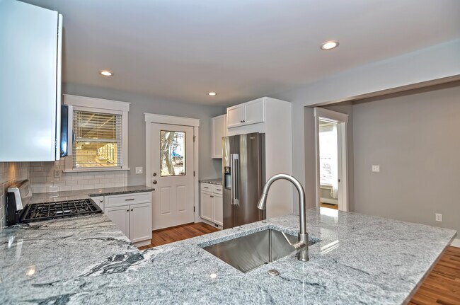 Photo - 503 Winchester Ave Unit 1