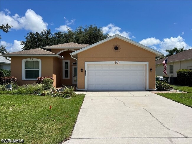 Photo - 608 Crossfield Cir