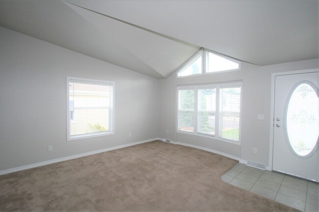 Photo - Great 3 Bedroom Ranch Style Home in low maintenance community!