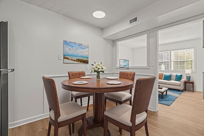 Photo - Summercrest Apartments