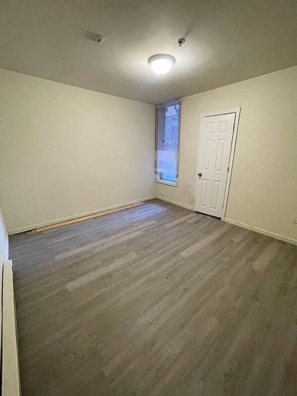 Photo - 317 S 60th St