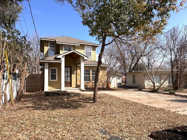 Photo - Two Story 3 Bedrooms 2.5 Bathrooms Home for Rent in Prime East of Austin Location, nearby Muller ...