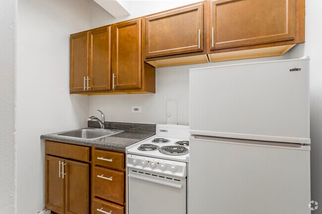 Studio - 486 SF