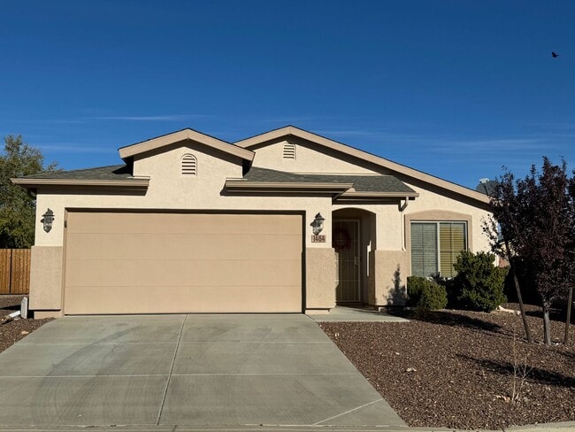Building Photo - 1464 Stratford Pl