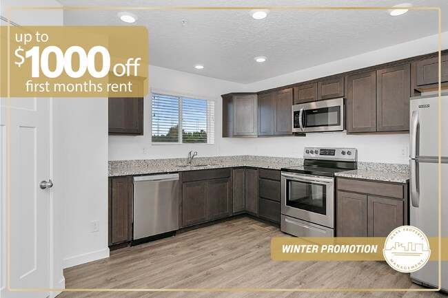 Brand New 3-Story Townhomes in Laguna Farm... - Brand New 3-Story Townhomes in Laguna Farm...