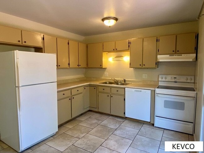 Photo - Great House With Huge Yard!