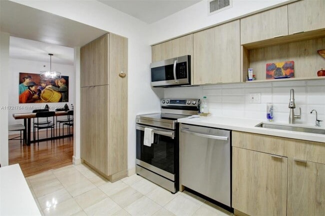 Photo - 2 bedroom in Aventura FL 33180
