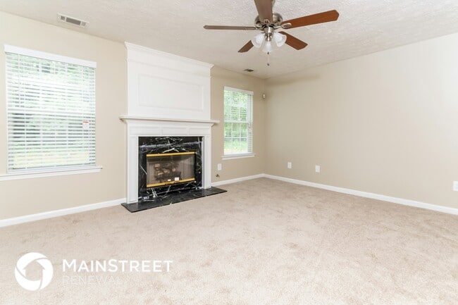 Photo - 1496 Paladin Ct