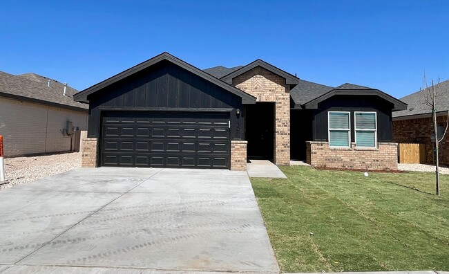 Brand NEW Construction in Midland, Tx! - Brand NEW Construction in Midland, Tx! House