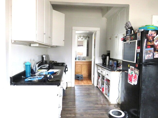 Photo - 105 N State St Unit 1