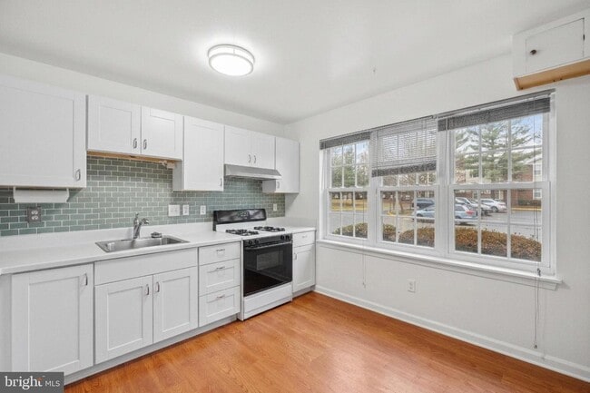Photo - 7858 Snead Ln