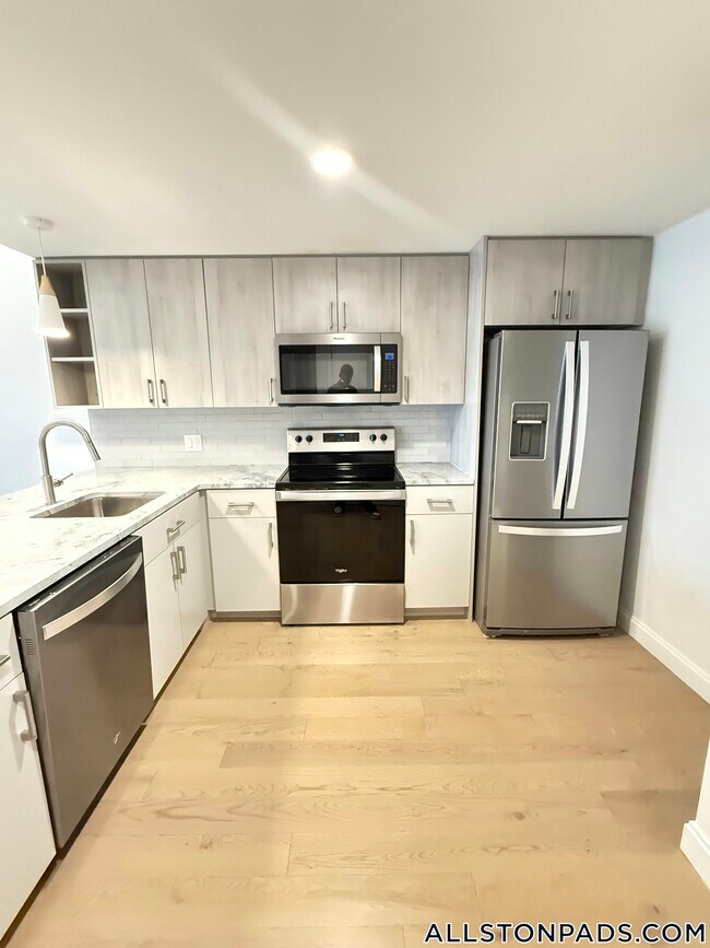 Photo - 55 Brighton Ave Unidad 415
