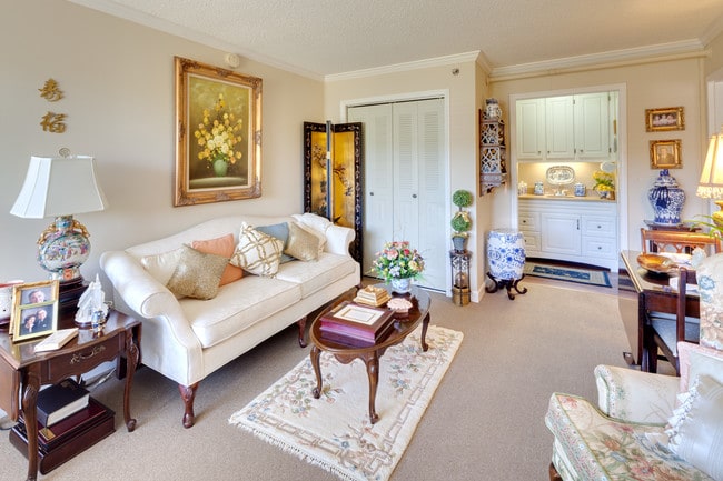 1-Bedroom Apartment
