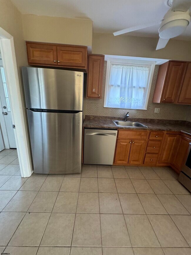 Photo - 342 Hampshire Dr Unit 2nd Floor