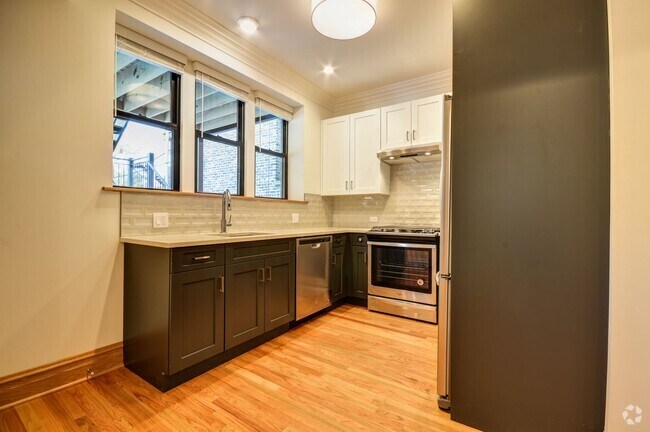 Building Photo - 3715 N Fremont St Rental