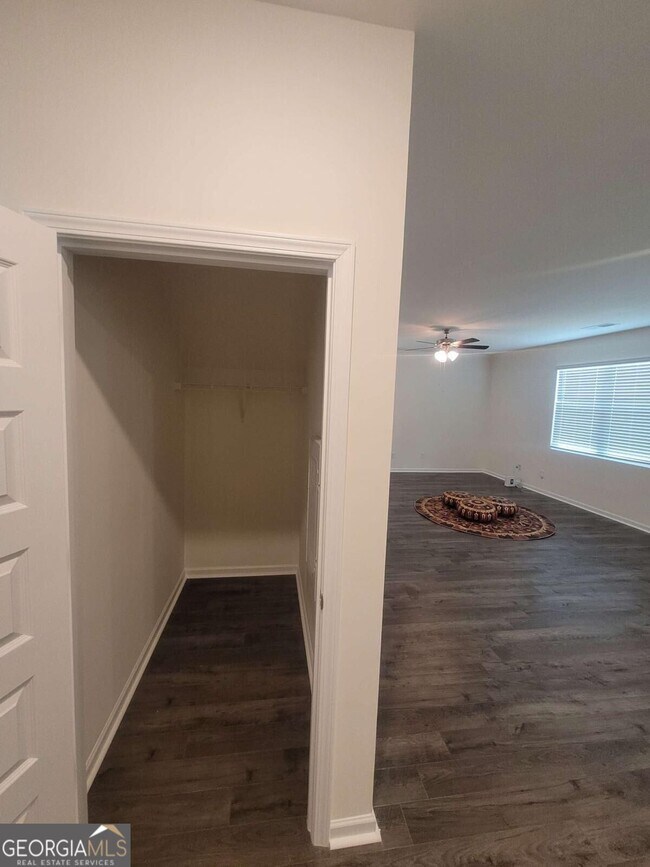 Photo - 2021 Vidalia Ct