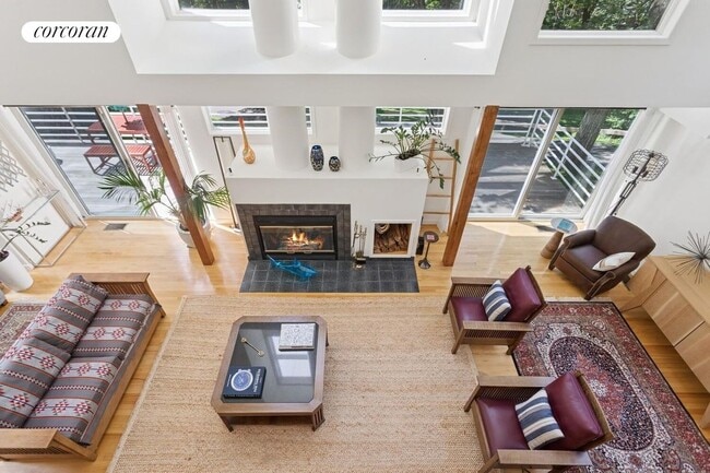 Photo - 318 Titicus Rd