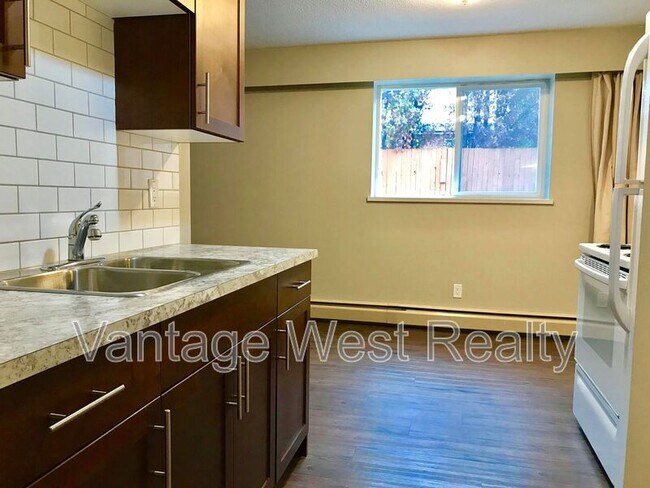 Photo - 235-235 Husch Rd